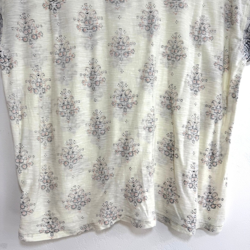 We The Free Tee Boxy Oversized T Shirt Cream Paisley Print Boho Slub Knit Small - Picture 7 of 12